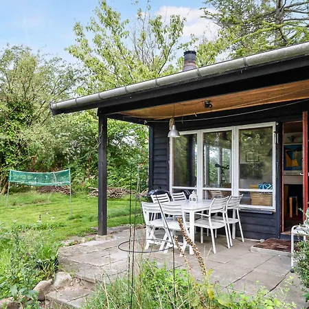 By Veddinge In Charming 70s Style Holiday home Farevejle