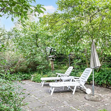 Ved Veddinge I Hyggelig 70er Stil Feriehus Fårevejle