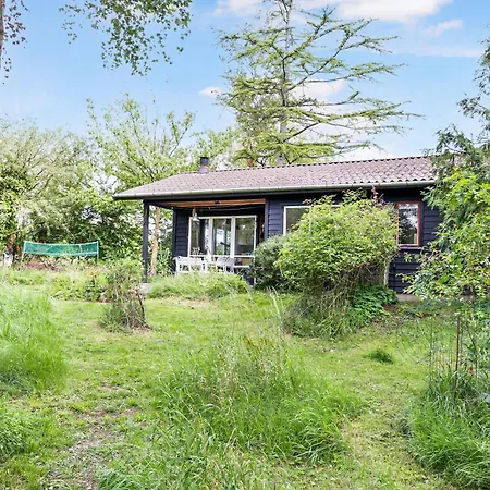 Ved Veddinge I Hyggelig 70er Stil Fårevejle